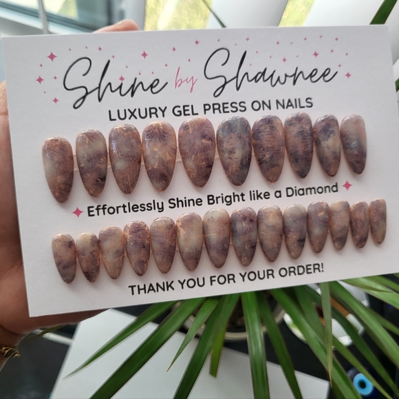 Handmade Luxury Press-On Nails | Sturdy & Reusable | MARBLE ENERGY - Picture 3 of 8